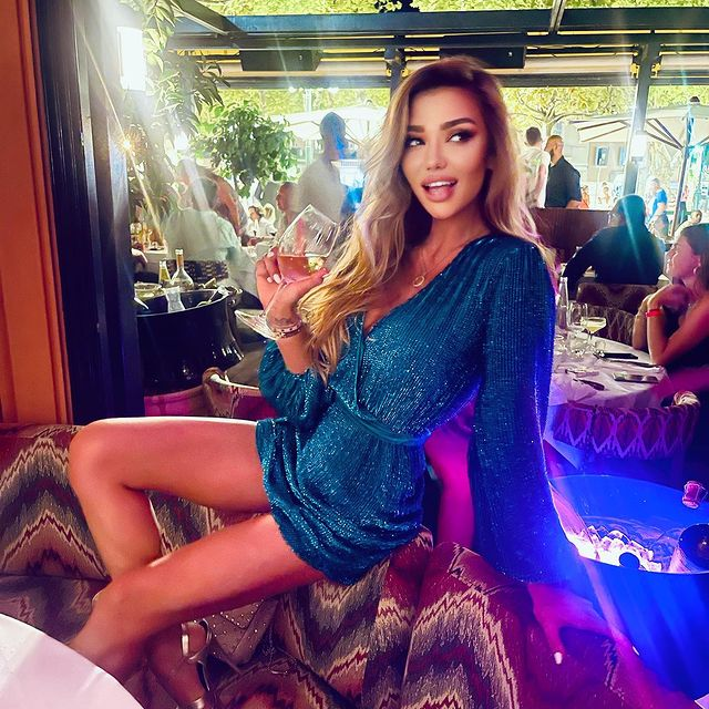 Loredana este sosia Biancăi Drăgușanu / Sursă foto: Instagram