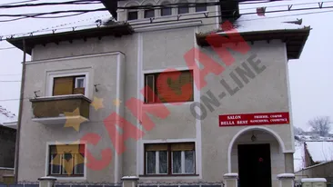 Dormitorul Ceausestilor a devenit coafor!