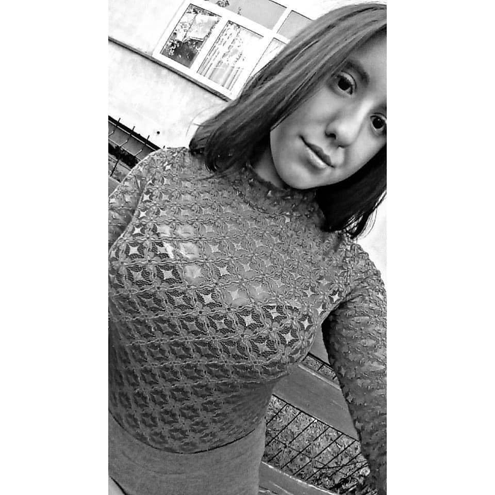 O fată de 15 ani din Slatina s-a sinucis după ce a aflat că i s-a făcut un cont fals de Facebook. Ce a găsit pe acea pagină despre ea întrece orice imaginație