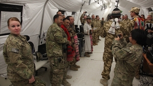 Cum s-au distrat de Anul Nou soldatii romani din Afganistan! Trei dintre ei au trait un moment unic! Vezi aici imagini fabuloase!