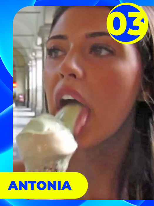 TOP 30 de vedete care au găsit soluţia perfectă împotriva caniculei! Roxana Vancea, Monica Gabor sau Laura Cosoi, show cu îngheţată şi… 