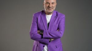 Reset major pe zona de late night show! Dan Capatos se alătură grupului Arcmedia și lansează o nouă emisiune împreună cu CANCAN