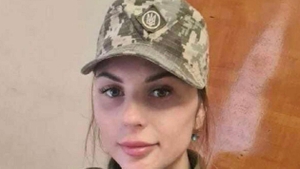 Povestea Annei Krivonos, sexy-lunetista ucraineancă, o sportivă de aur, care a mers pe front ca să-i împuşte pe ruşi