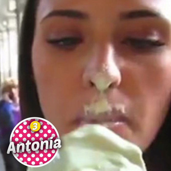 Topul vedetelor pe care le-am prins cu înghețata în gură! Cum și-au arătat “abilitățile” Antonia, Daniela Crudu, Ramona Gabor și…