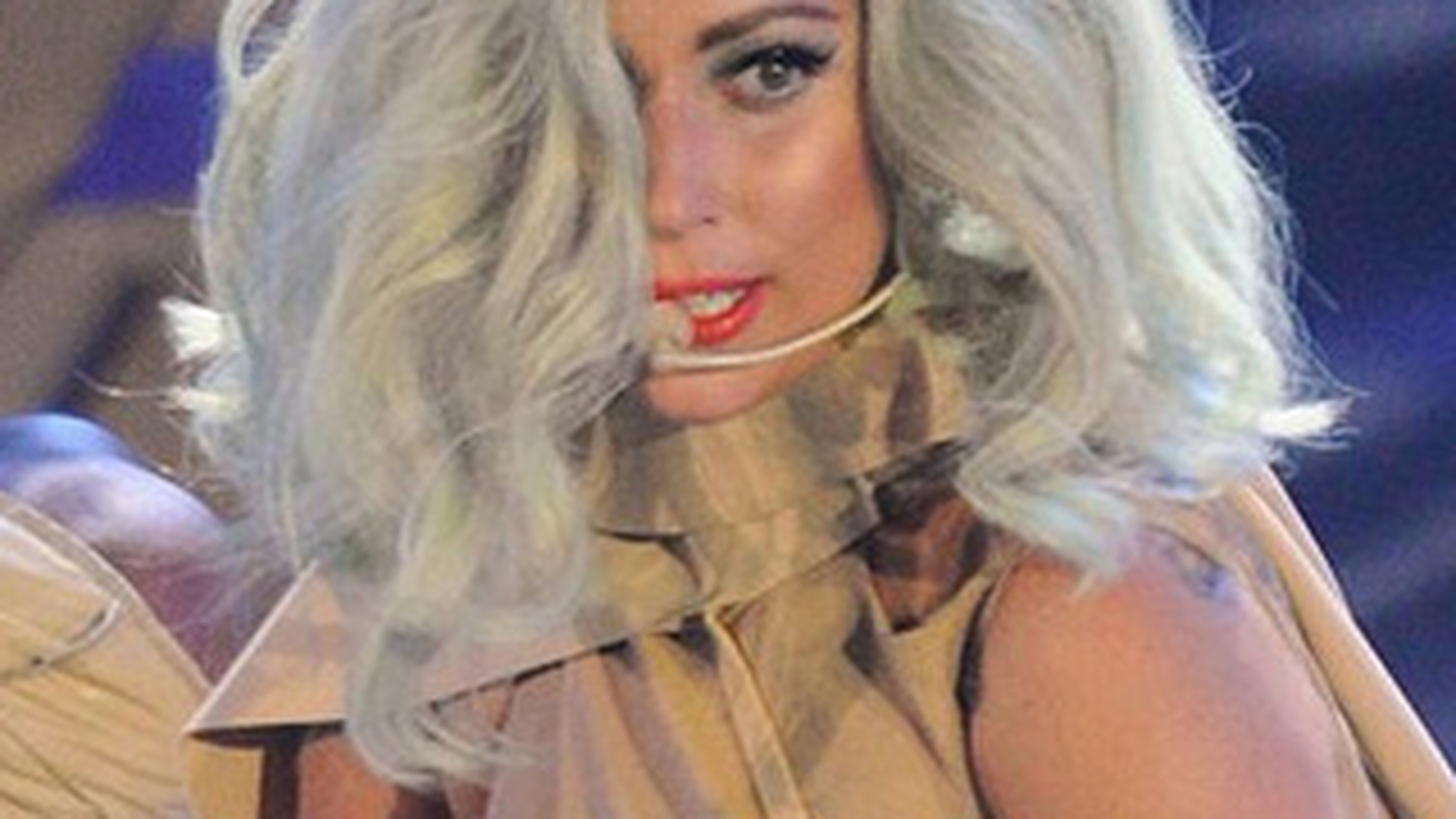 Lady Gaga sau Marilyn Monroe i-a cantat fostului presedinte Clinton?