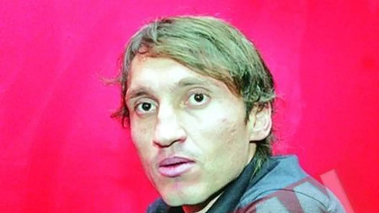 El l-a descoperit pe Thereau