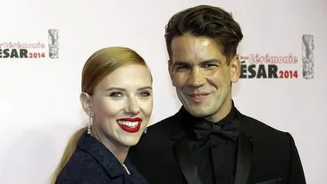 Anuntul care a luat prin surprindere o lume intreaga: Scarlett Johansson e insarcinata in 5 luni!