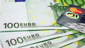 Curs valutar BNR vineri, 5 februarie 2021. Euro este în urcare, iar dolarul, în scădere