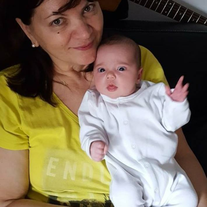 Mama Oanei și a Deliei, alături de prințesa Jessie