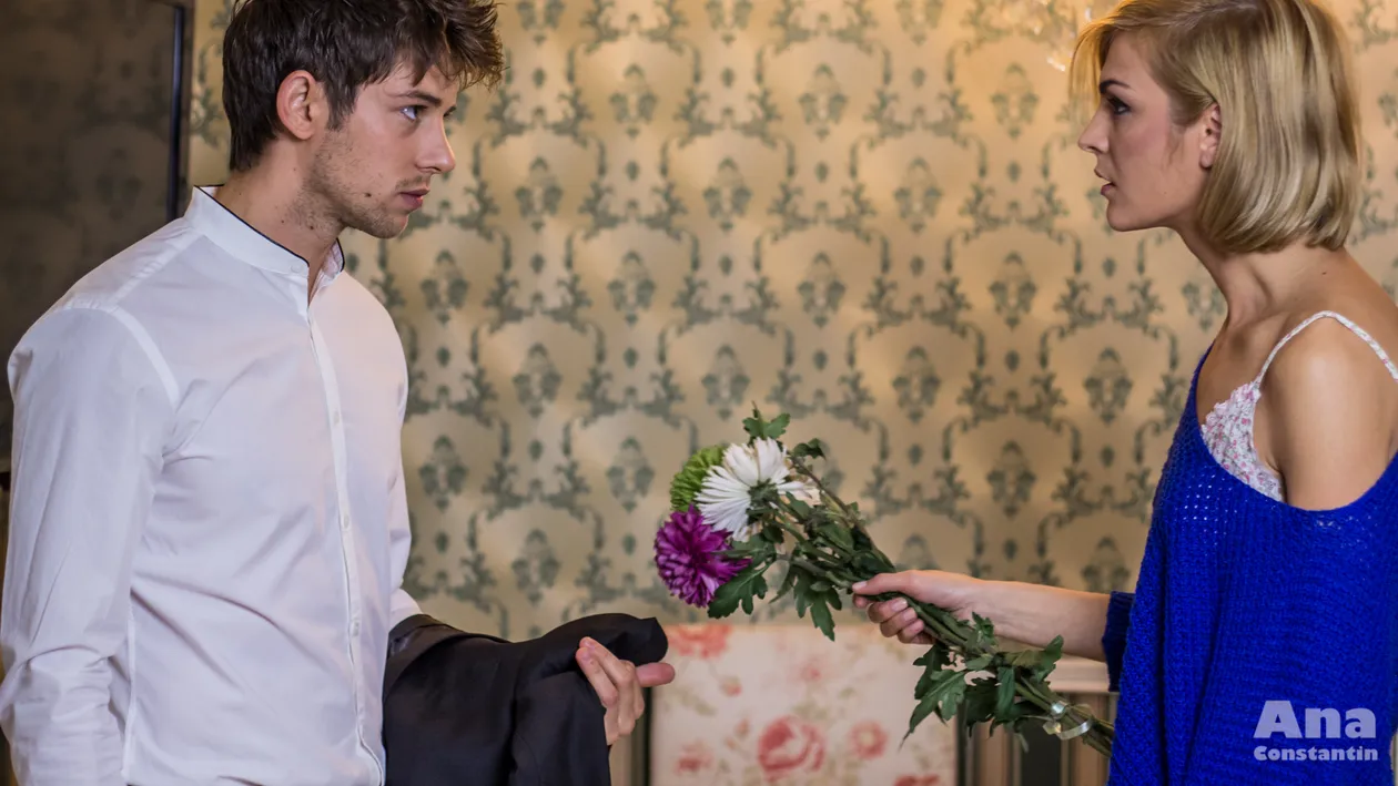 Protagonistii din Ingeri Pierduti, asa cum nu i-ai mai vazut pana acum! S-au dezbracat si au jucat in scene erotice