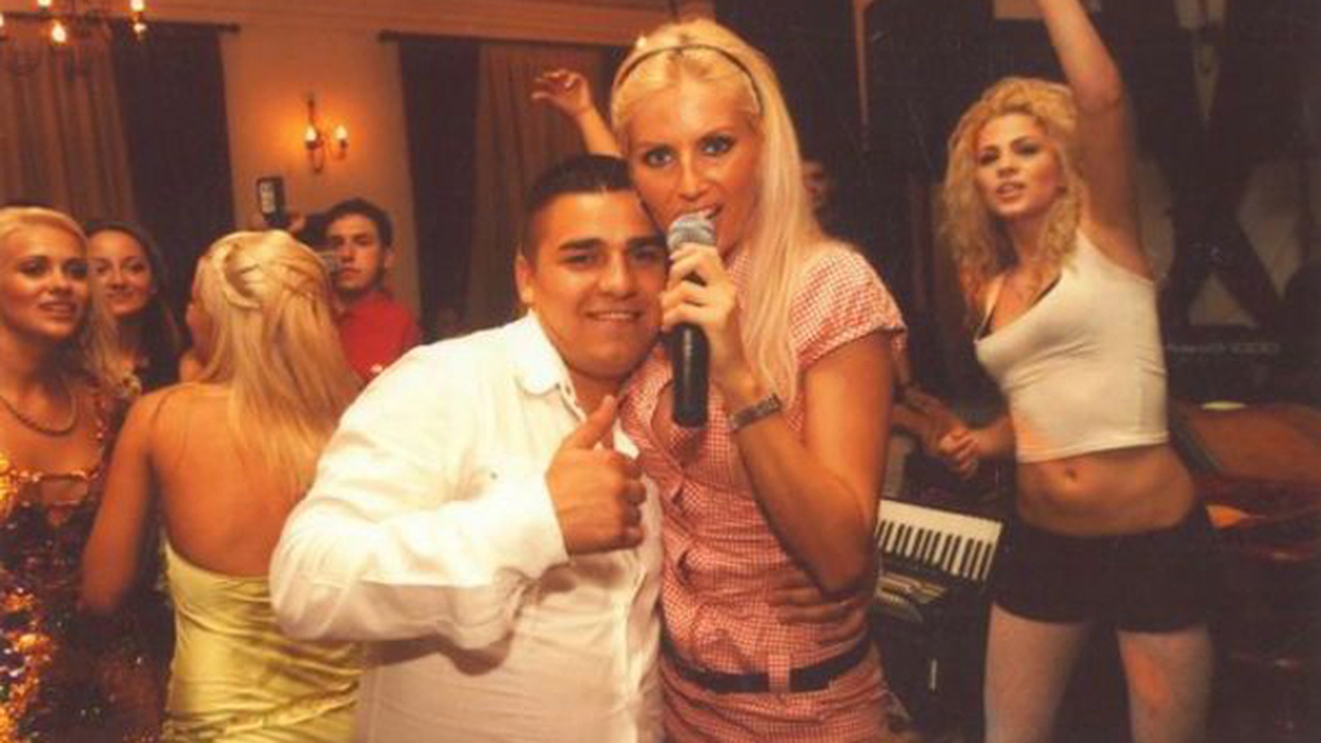Clanul Cordunenilor, dovada de opulenta si petreceri private cu Andreea Banica si Florin Salam! Vezi cum isi fac de cap membrii clanului!
