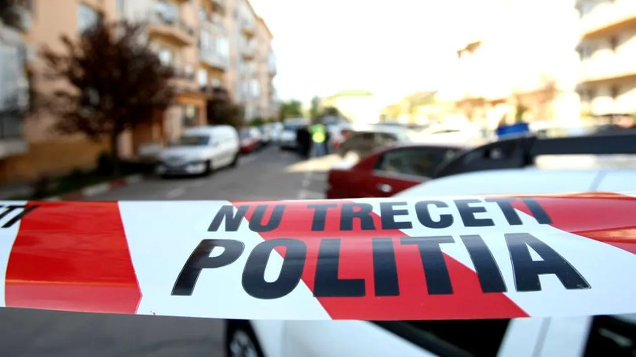 Mama unui copil de patru ani se zbate între viață și moarte după ce a fost împușcată de iubitul gelos. Bărbatul s-a sinucis apoi!