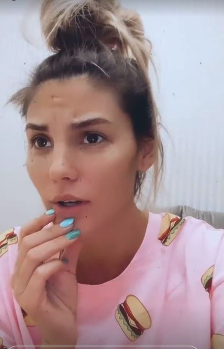 Ramona Olaru s-a filmat goală în cadă. Asistenta de la Neatza a transmis și un mesaj cu tâlc | FOTO