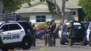 Tragedie uriașă în showbiz! Cântărețul a fost ucis în stradă, în fața unui magazin