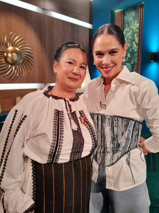 Au ”furat” vedeta de la PrimaTV! Va fi show total la Chefi la Cuțite! Atenție, Scărlătescu, Dumitrescu și Bontea! Cu cine vor șefii de la Antena 1 să-i ”înfunde” pe juraţii de la MasterChef