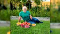 Emil Boc, ședință foto cu primele roșii culese din grădina sa. „E o satisfacție pe care niciun magazin nu o poate oferi”