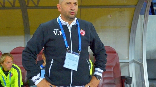 Declaraţii în premieră de la ”şeful haitei”. Am aflat ce au discutat la grătar antrenorul & fotbalistul înjurat de ultraşii lui Dinamo!
