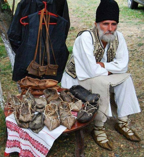 Alexandru Ilinca este nelipsit de la târgurile de meșteșuguri