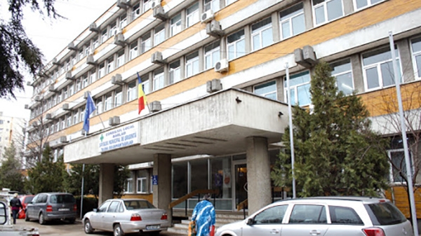 Caz șocant în Bârlad! Nou născut mort, după ce mama suspectă de COVID-19 a fost trimisă de la un spital la altul