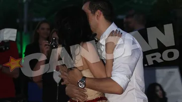 Stefan Stan face tot ce poate ca sa o recucereasca pe Andreea Mantea! Nu a putut sa isi ia mainile de pe ea nici in public!