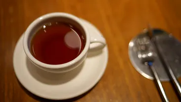 Băutura care încetinește îmbătrânirea. Trebuie să consumi 3 căni pe zi