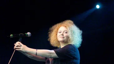 Intoarcerea Narcisei Suciu! Cum arata acum cantareata, la trei ani dupa ce a lasat Romania pentru Finlanda