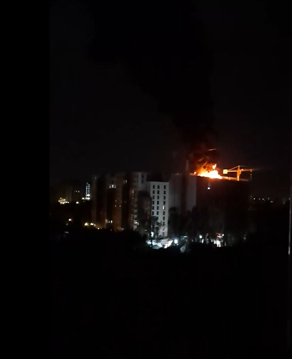 Ultima oră: INCENDIU violent la un bloc de 12 etaje din nordul Capitalei