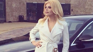 Loredana Groza a a primit un cadou cat se poate de inedit! Cu ce i-a uimit pe amiratorii sai! Toti isi doresc acum asa ceva