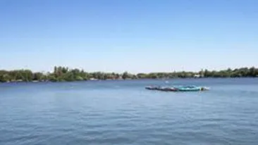 Un adolescent de 15 ani s-a inecat incercand sa salveze un prieten