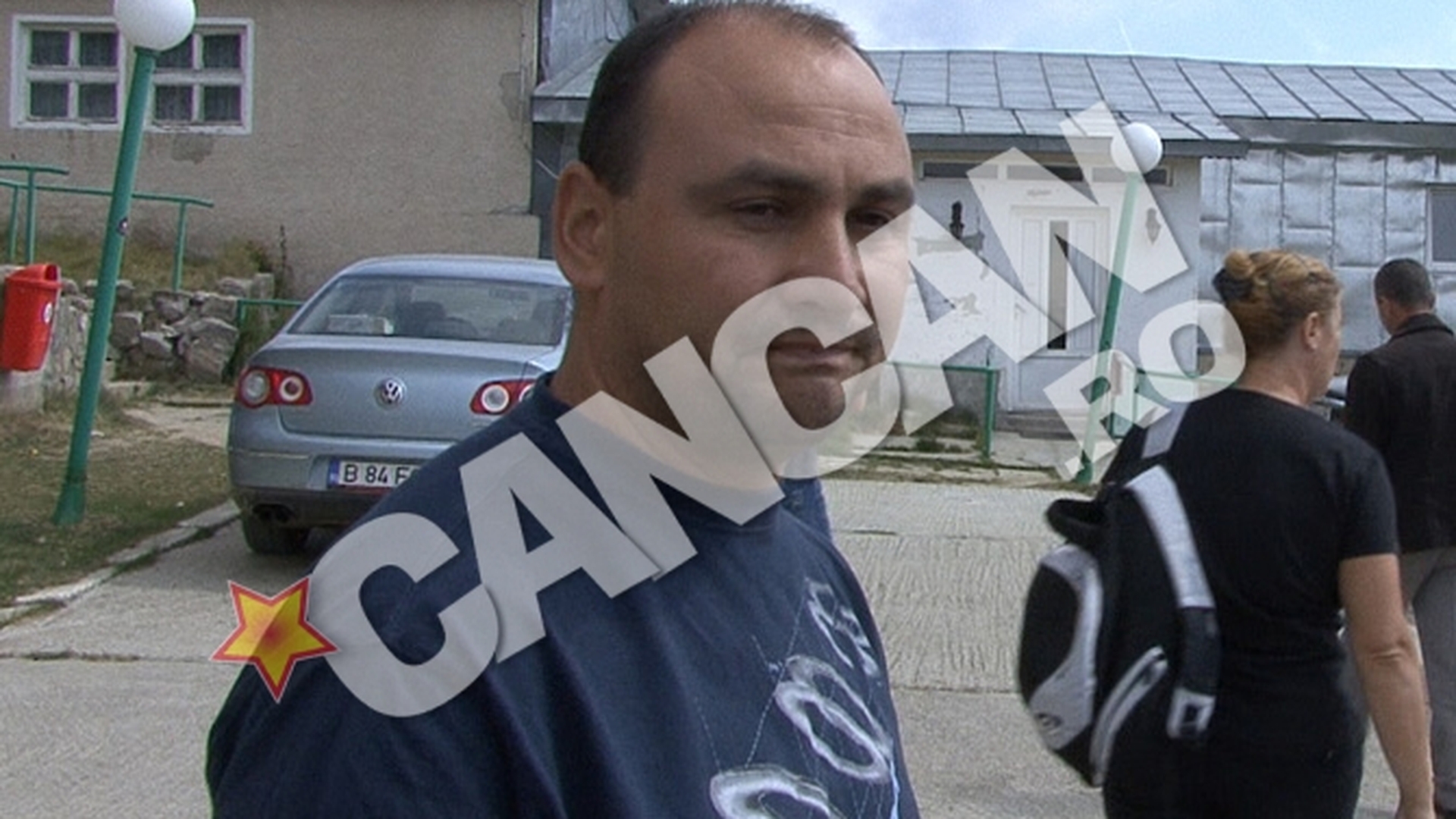 Explicatie halucinanta a tragediei din cantonament! Razvan a cazut de la etaj pentru ca era somnambul! Pleca noaptea de acasa, in timp ce dormea, si era gasit de parinti in diverse locuri