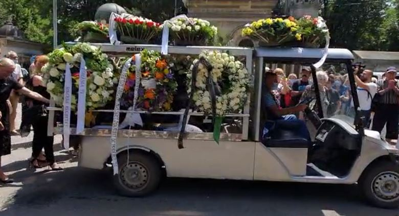 Florin Condurățeanu va fi înmormântat astăzi. Dan Diaconescu, printre persoanele prezente la ceremonia funerară