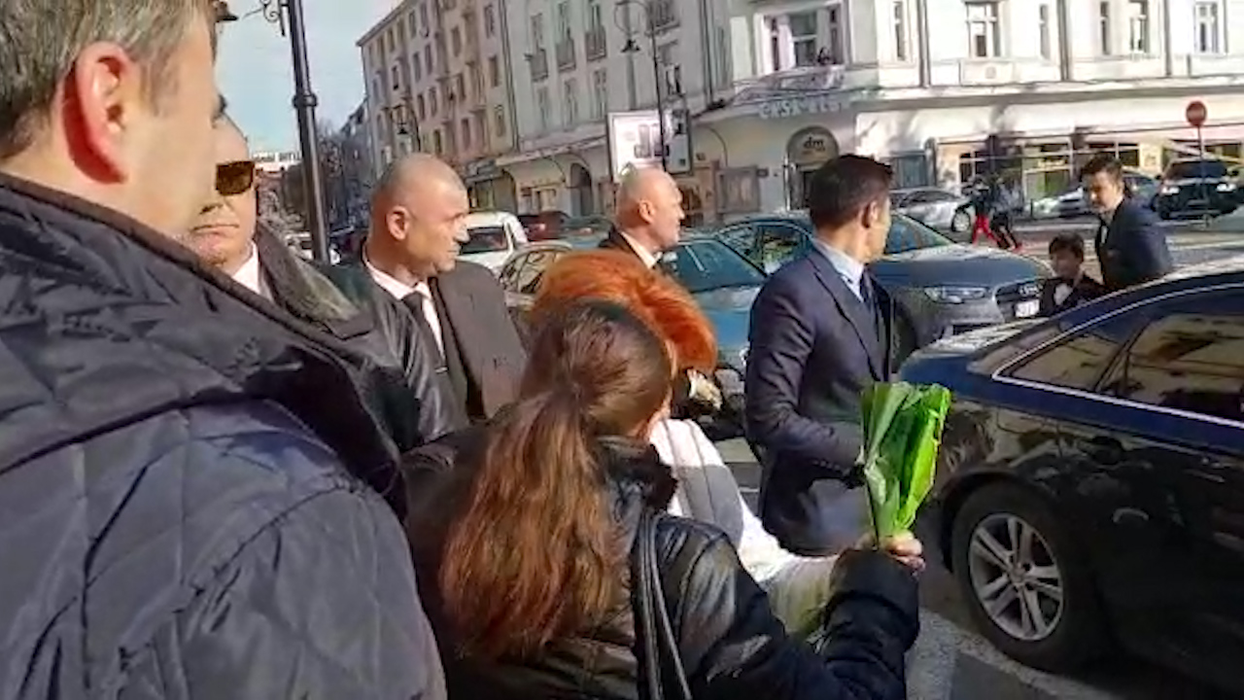 Lia Olguța Vasilescu și Claudiu Manda s-au căsătorit azi, dar puțina lume știe acest secret. Cum au apărut copiii lor la cununie