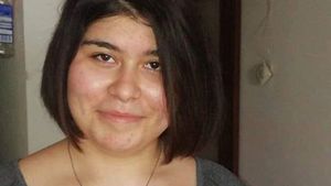 Alertă în România! Dacă te întâlnești cu tânăra din imagine, sună urgent la Poliție