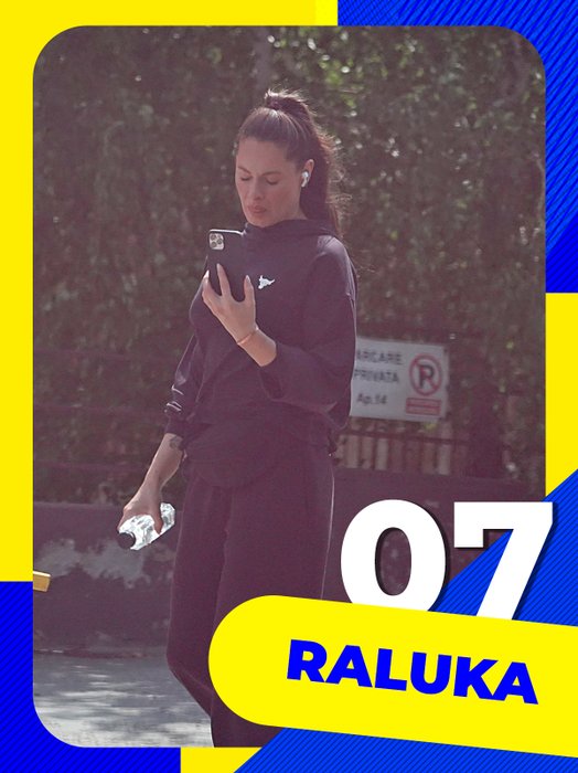 TOP 30 VEDETE care fac live-uri, story-uri și selfie în public, dar… Cum arată din celălalt unghi! Nici dacă te chinuiai nu le prindeai așa!