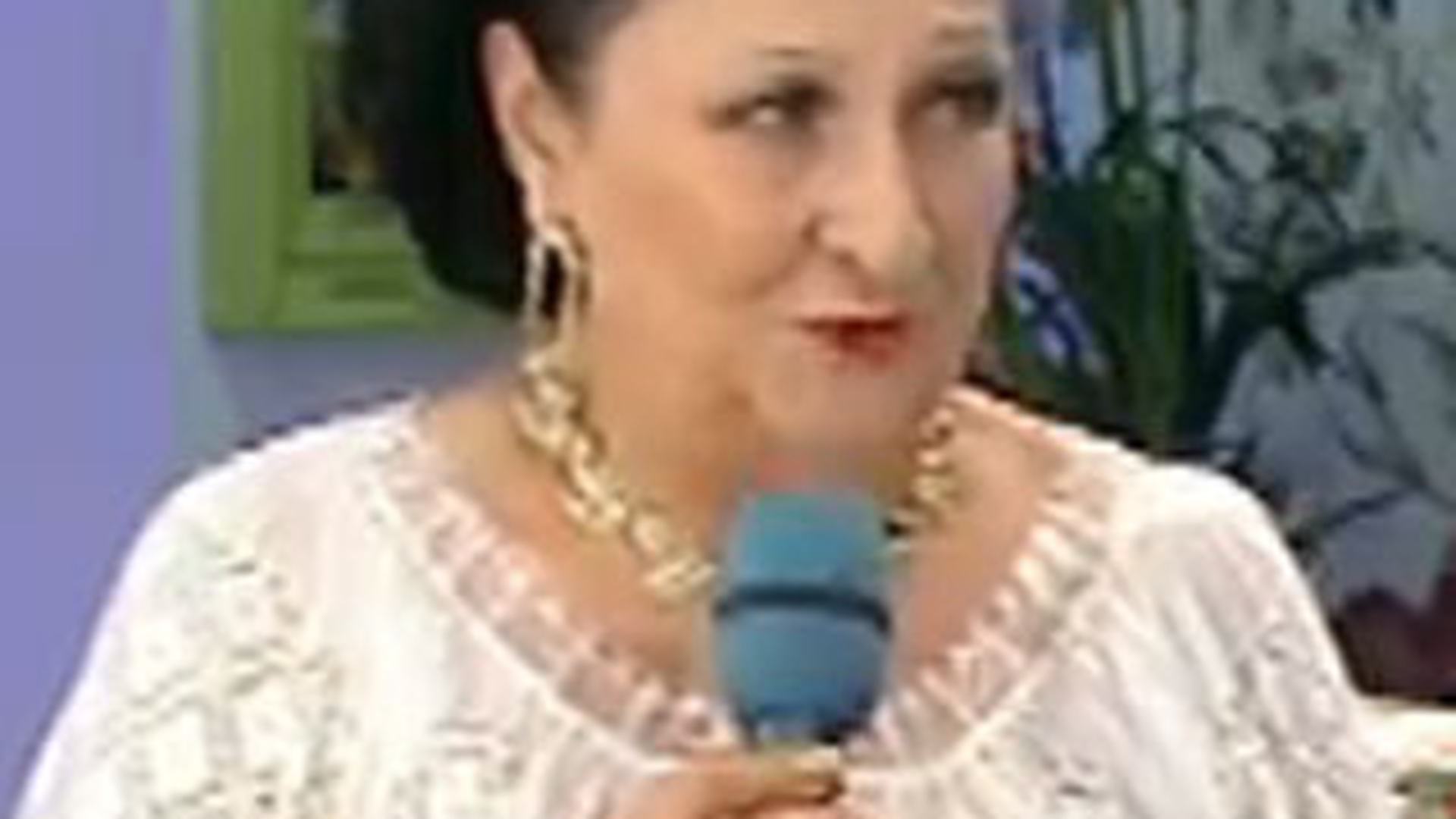 Stefania Rares: "Dupa moartea sotului meu am fost in depresie trei ani, mi-am pierdut vocea si mi-a paralizat mana dreapta"