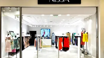 (P) Nissa lansează „Beneath the blink”, o colecție emblematică de podium pentru sezonul toamnă/iarnă 2025