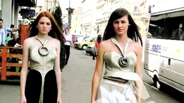 Un satmarean a facut senzatie! Rochii accesorizate cu roti zimtate si pietre Swarovski