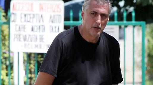 MARINA SCUPRA a fost condusă pe ultimul drum! Soţul s-a prăbuşit la mormântul artistei