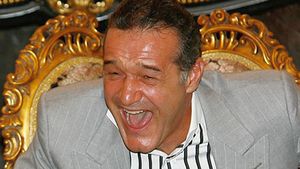 Gigi Becali, sarbatorit in inchisoare! Detinutii i-au facut o surpriza: "I-au facut cadou un tort si i-au citit psalmi din David"