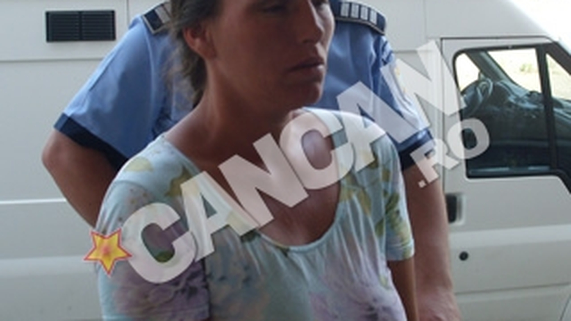 Femeia care si-a incendiat verisoara a fost arestata! "Imi pare rau, dar am facut-o pentru copii"