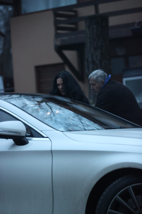 Ilie Năstase, galant față de Ioana Simion!  CANCAN.RO a surprins sărutul care demonstrează că și-au rezolvat problemele!