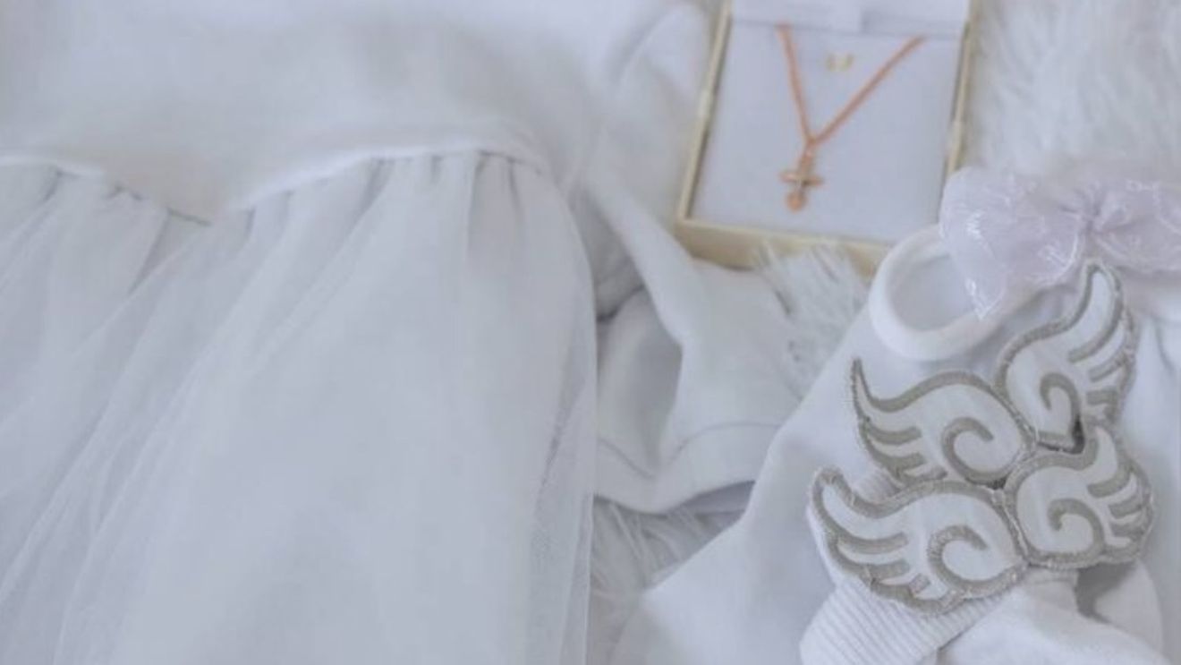 Replică ireală a unui preot, după ce o mamă a vrut să își hrănească bebelușul în biserică: ”Trebuia să stai acasă”