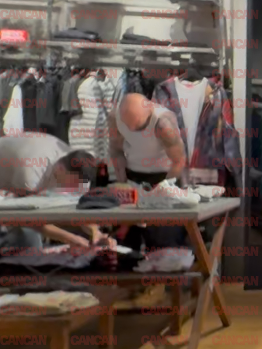 Cătălin Bordea a fost surprins în magazinul Diesel, din mall Băneasa