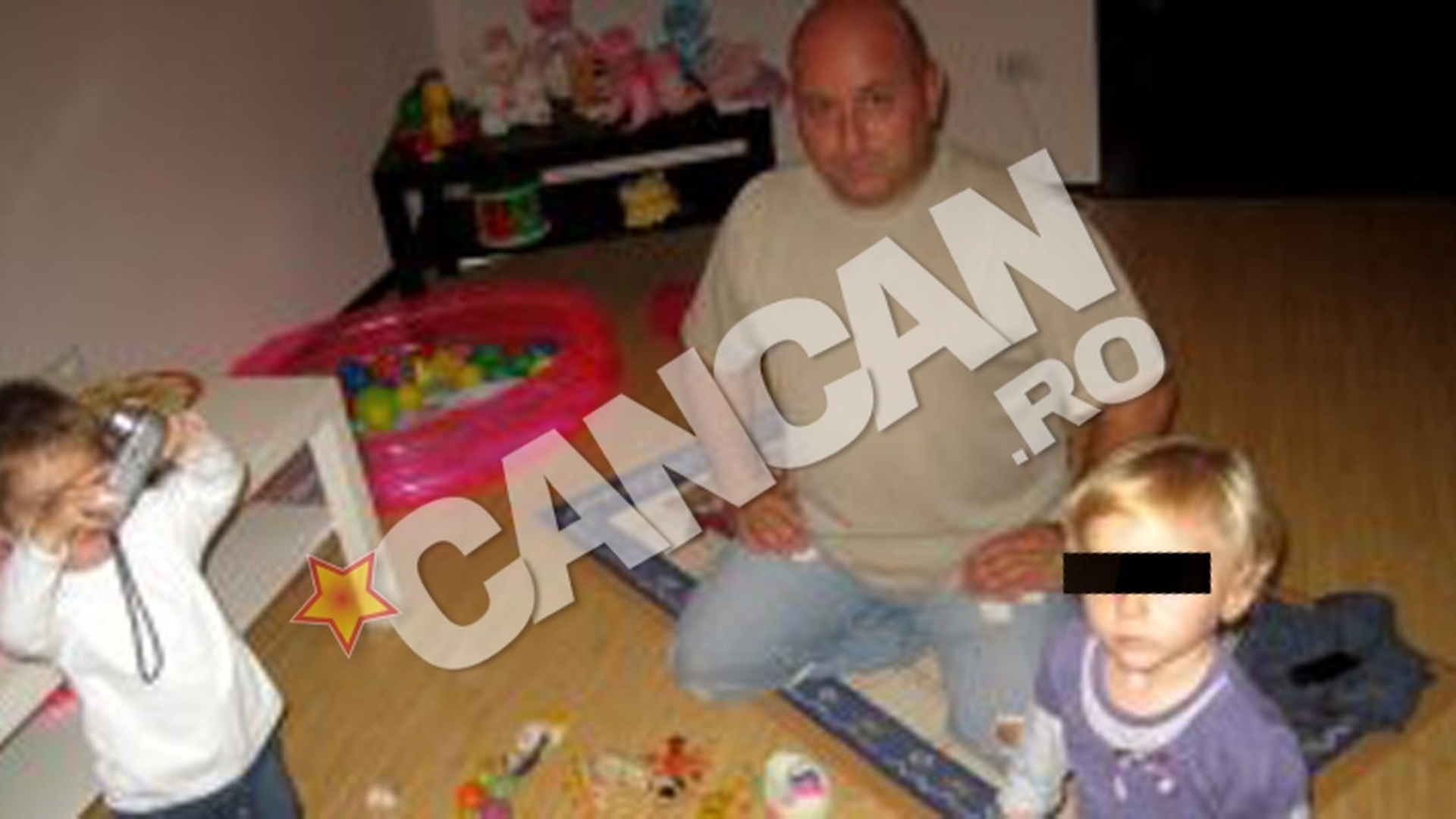 Fetita aruncata din taxi de mama ei, pe Podul Grant, a inceput cresa! Vezi ce planuri are tatal micutei in legatura cu procesul de custodie!
