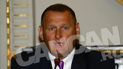 Viorel Catarama a cazut la pace cu fosta iubita. Vezi ce intelegere a semnat cu Adela Surugiu!