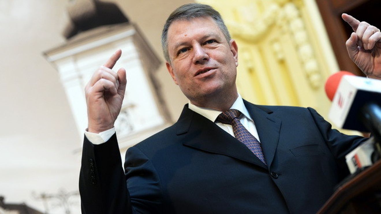 Viata si opera studentului Iohannis: “Stateam sase sau sapte oameni intr-o camera minuscula, in niste conditii de neimaginat!”