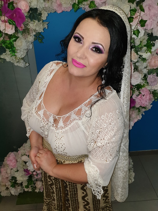 Silvana Rîciu și Nicușor Ioniță se căsătoresc civil. Primele poze cu artista în rochie de mireasă