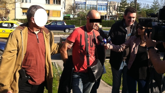 Un roman a fost arestat dupa ce a comandat doua crime in Austria! A platit 41.000 de euro pentru asasinate si o bataie!