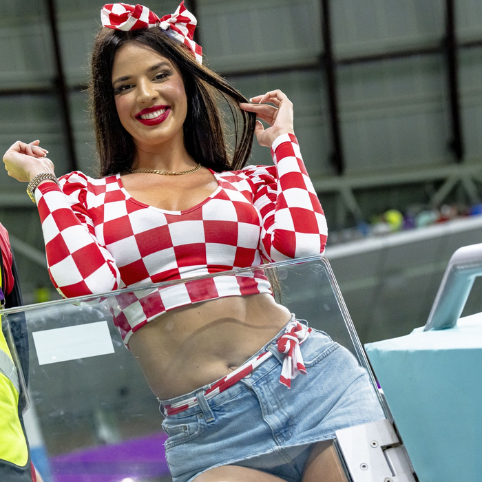 Ivana Knoll, ilegal de sexy în Quatar. Sursă foto: Instagram
