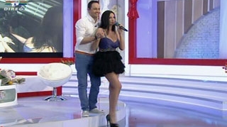 Maruta a dezbracat-o pe Nicoleta Luciu in direct! Uite ce reactie a avut vedeta cand s-a vazut dezgolita!